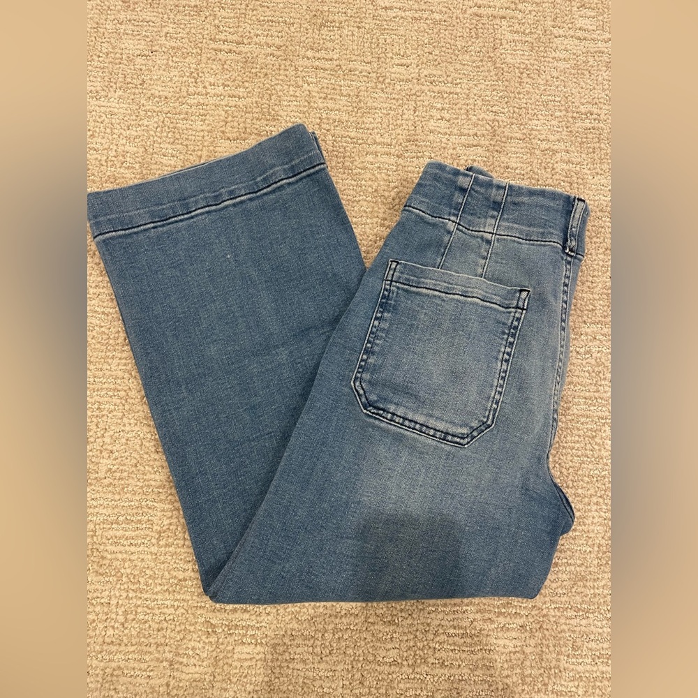 Maeve Anthropologie The Colette crop Jeans.